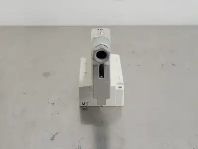 NEW SMC SY7140-5DZ-03T