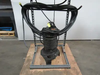 WEIL PUMP A-B 4-260316-5 5HP SUBMERSIBLE Sump Pump W/ Starter , Disc. & 75' Cord