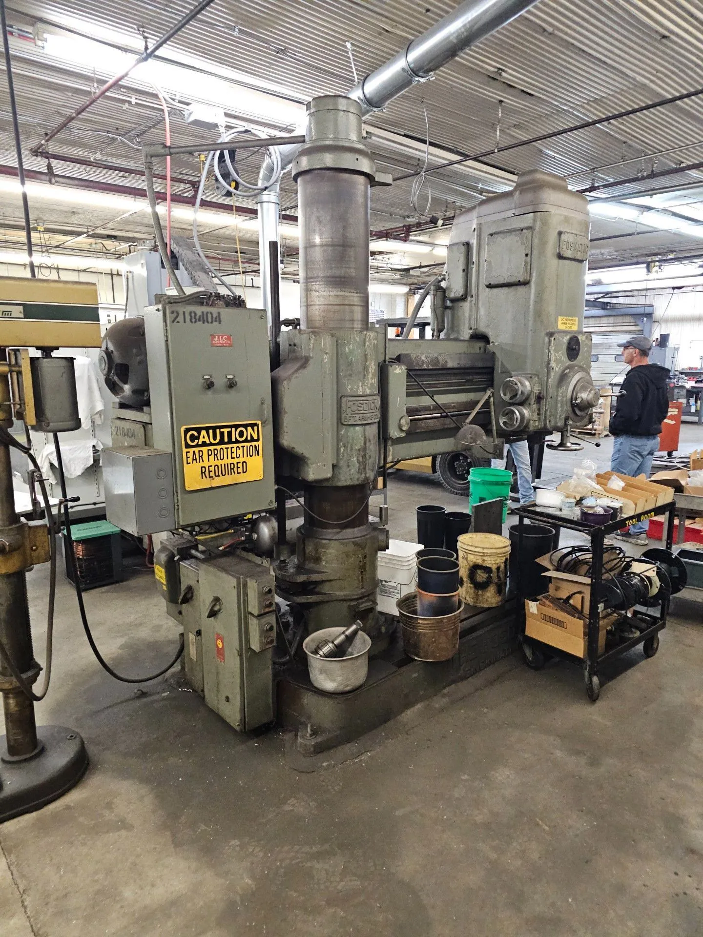 USED FOSDICK 5' x 13" Radial Drill