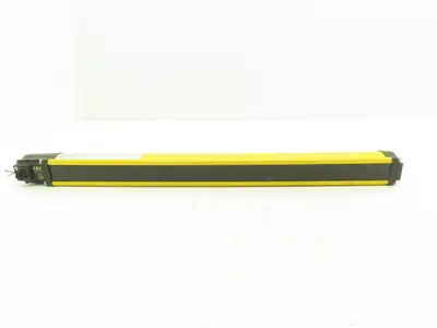Allen Bradley 440L-R4J0480YD Light Curtain Guardmaster Receiver Only -Parts Only