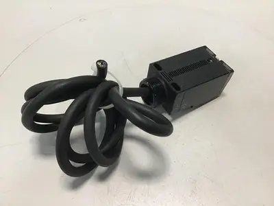 USED OMRON E3JU-D1M4T