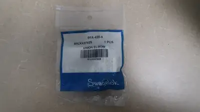 NEW SWAGELOK PFA-420-9
