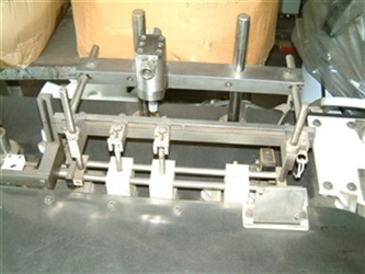 Adtech Model RUICCF-101/RA Vial Filler/Stopper