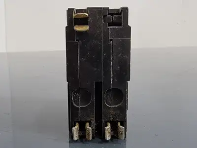 USED SQUARE D QO230