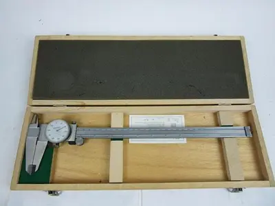 2 Mitutoyo Dial Indicator micrometer