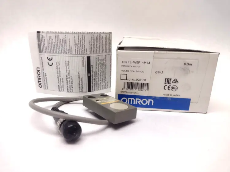 Used OMRON _UNKNOWN_ Proximity Sensors Michigan US | Maverick Industrial Sales #1092837