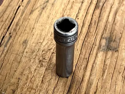SNAP ON TOOLS USA NEW 3/8" Drive 3/8" SAE DEEP 6 Point Chrome Socket SFS121