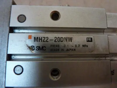USED SMC MHZ2-20DNW