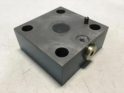 USED BOSCH 0 810 060 070