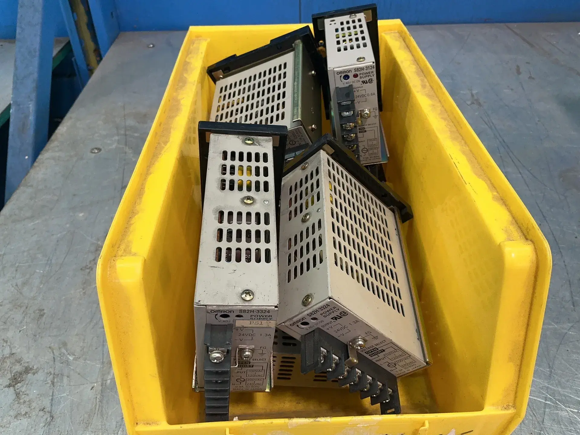 Used OMIRON S82H3324 DIN Rail Power Supplies Ohio US | HGR 24 #1345380
