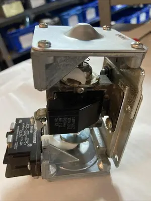 New | in-Stock EATON D80JE10A Timers | Surplus Asset Holdings #1226387