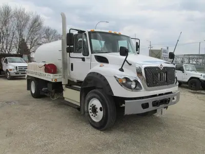 Used 2018 INTERNATIONAL 7600 Tractors & Trailers Manitoba CA | Conquest Truck & Auto Sales #1418270