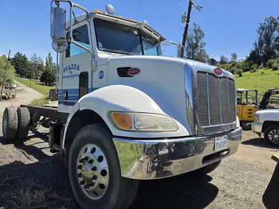 USED 2007 PETERBILT 335