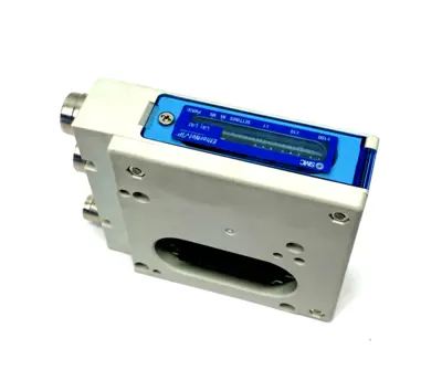 Used SMC COMPACT SERIAL INTERFACE UNIT, PNP 16-POINT, 24VDC PLC Input & Output Michigan US | Maverick Industrial Sales #1089388