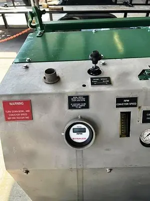 Derrick DE-1000 FHD oilfield decanter centrifuge, 316SS.