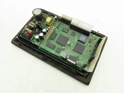 Allen Bradley 2711-B5A2X PanelView 550 Keypad Touchscreen Ser H  *Bad Screen*