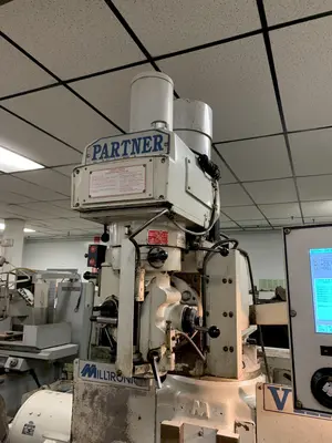 2006 MILLTRONICS VK3 CNC Machining Centers, MILLERS, KNEE, N/C & CNC | Gulf Coast Machinery (5)