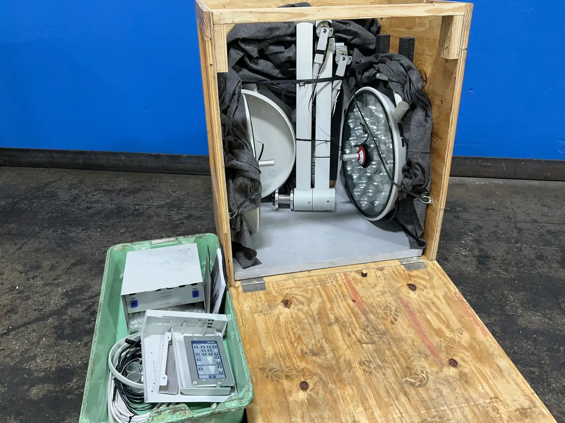 Used STRYKER _UNKNOWN_ Lighting Ohio US | HGR 24 #1545357