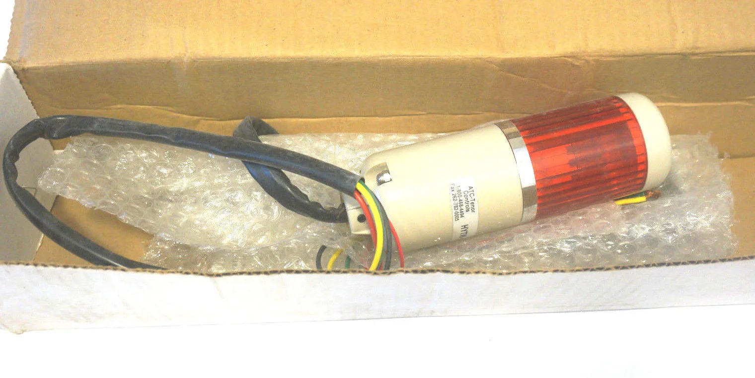 NEW ATC TENOR CONTROLS HYTW-110-1 TOWER LIGHT HYTW1101