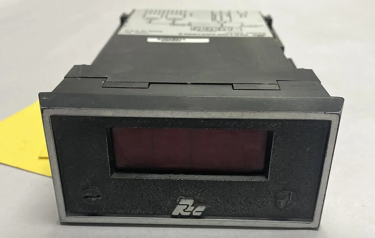 Used RED LION CONTROLS APLCL400 Indicators Ohio US | Surplus Asset Holdings #1233905