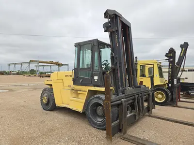 Hyster H280XL Diesel Forklift, Single Stage, Side Shift, Clamp, 14,460 Hours Indicated