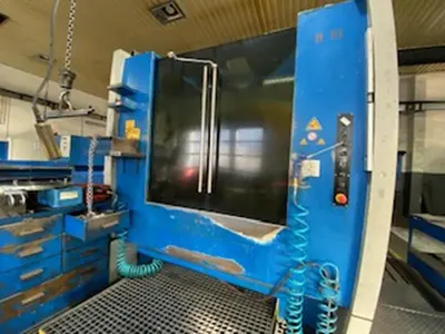 Used 2006 HÜLLER-HILLE BLUESTAR 6 Horizontal Machining Centers CZ | Amaron s.r.o. #1060926