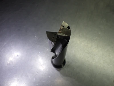 Sandvik 25mm Coolant Thru Drill 25mnm Shank 880-D2500L25-05 (LOC2100A)