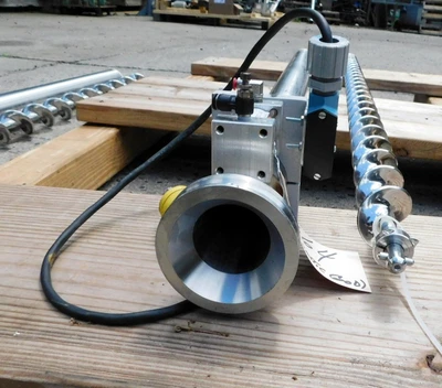 USED LARGE AUGER FILLER # 32 AUGER