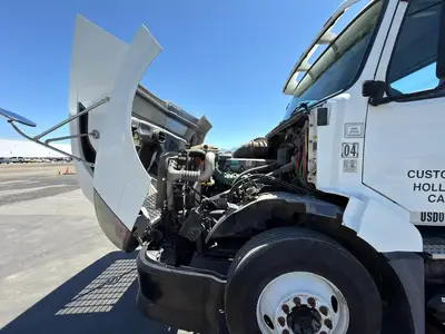 Used 2011 VOLVO VNL64T300 Conventional trucks California US | Ben Kaplan Equipment #1250886