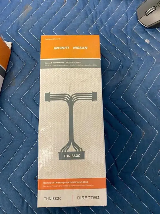 Used DIRECTED ELECTRONICS _UNKNOWN_ Connector Accessories California US | Van Aliso Enterprises Inc #716592