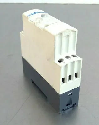 Telemecanique - Schneider Electric - RE7RB11MW - Timing Relay 4E-8