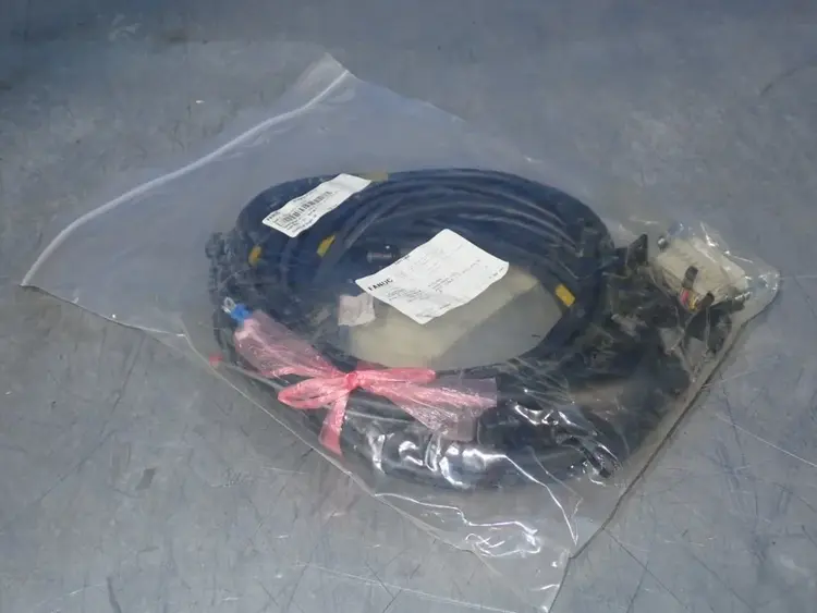 Used FANUC A6608015T038 Cable & Wire Ohio US | HGR 24 #1070152