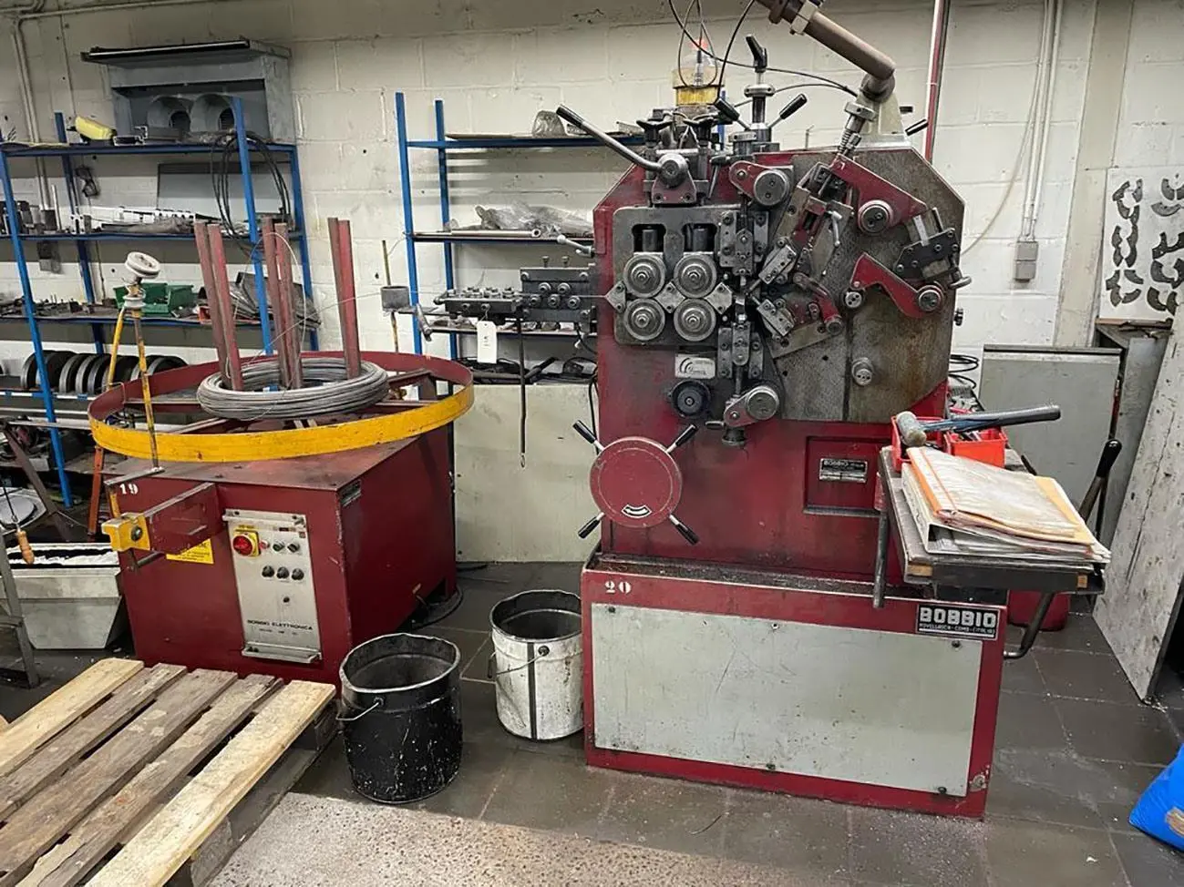 USED BOBBIO BX 400 SPRING COILING