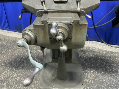 Used BRIDGEPORT SERIES I Vertical Mills Ohio US | HGR 24 #1279345