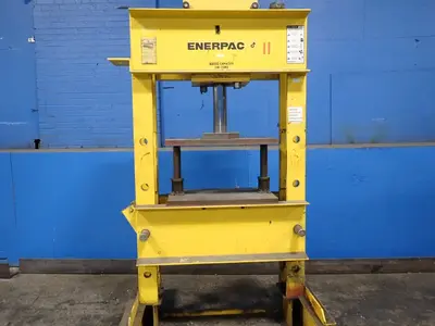 USED ENERPAC IPH100D1132