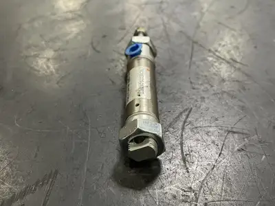 USED SMC NCME075-0100CT