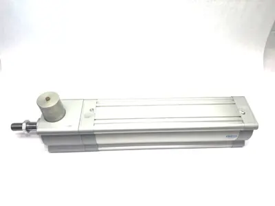 USED FESTO DOUBLE-ACTING ISO CYLINDER ATTACHED CLAMP UNIT