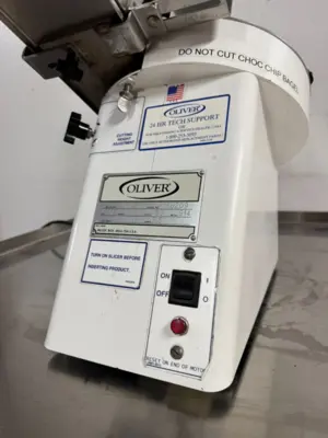 182-0199 2014 Oliver 702-N Bagel Slicer