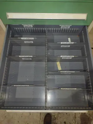 7 DRAWER VIDMAR INDUSTRIAL STORAGE CABINET 30" X 27.5" X 59": STOCK  #21502 (24 AVAILABLE)