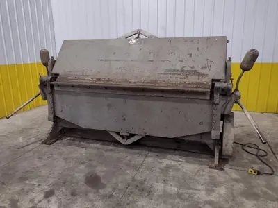 8' x 1/4" CHICAGO DREIS & KRUMP POWERED APRON BRAKE: STOCK 23704