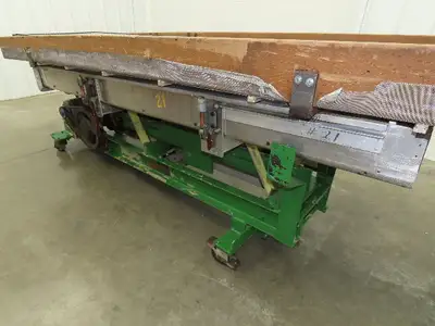 Used CARDWELL _UNKNOWN_ Vibratory Conveyors Indiana US | Arrow Industrial #1368025