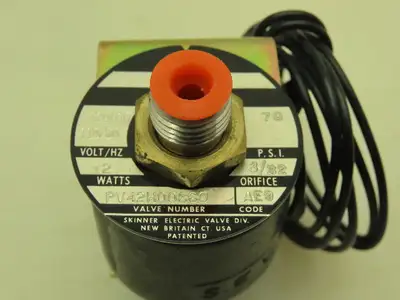 Honeywell Skinner PV42H00660 Solenoid Valve PV42 Series 120V 70 PSI