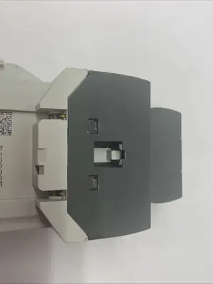 Used ABB Contactor 1SBL123001R8110 w/ Aux. Blocks BROKEN CASING PLC Contactors Michigan US | Maverick Industrial Sales #1392674