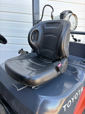USED 2015 TOYOTA 8FGCU30