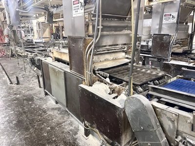 USED AMF 410