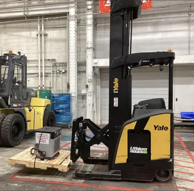 Used 2021 YALE NR040ECN Reach Trucks Illinois US | Forklift Exchange #1274547