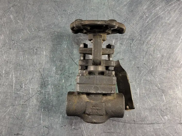 New | in-Stock 2006 DOUGLAS R253 Valves/Fittings British Columbia CA | Lenmark #257984
