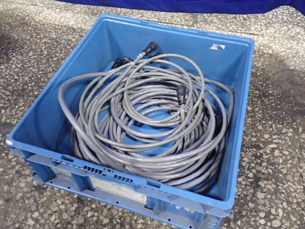Multi-line Cable