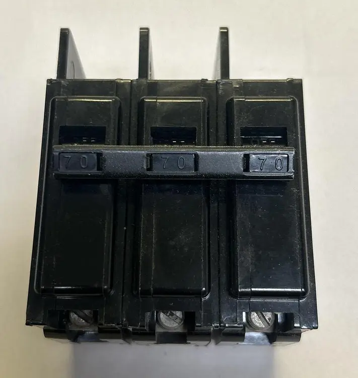 Used SIEMENS BQ3-B070 Miscellaneous Equipment (Electrical & Power) Ohio US | Surplus Asset Holdings #1240617