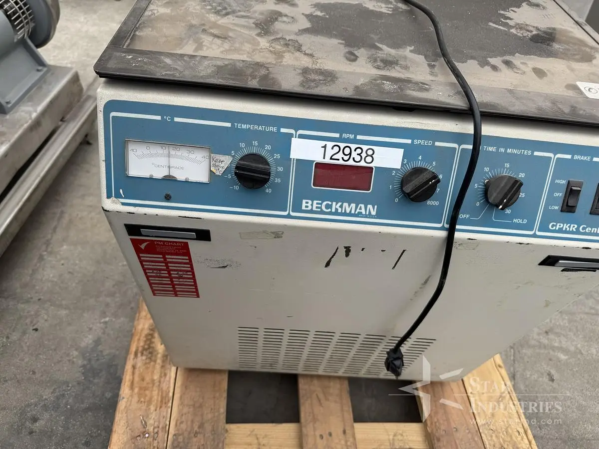 USED BECKMAN 6